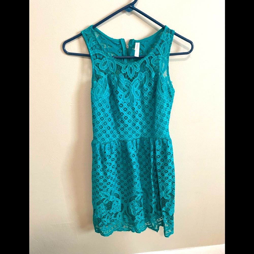 Sea green/blue dress